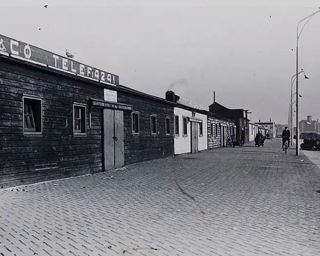 Visafslag IJmuiden zwart wit, vroeger verse vis bron, Noord Hollands Archief